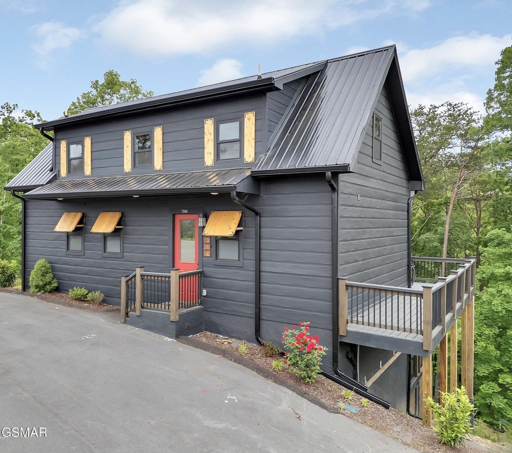 1366 Lake Haven Way, Sevierville