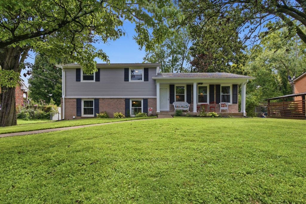 445 Harwell Dr, Hermitage