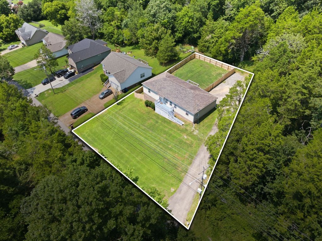 400 Due Ln, Columbia