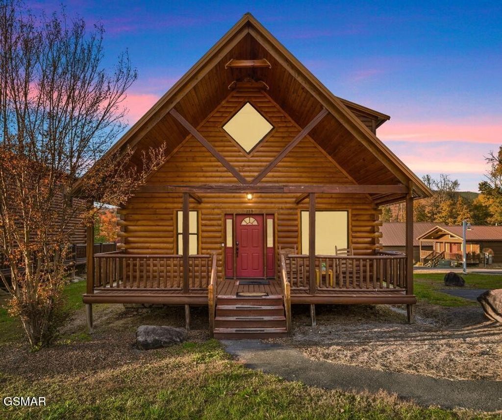 229 Forrest Loop Way, Gatlinburg