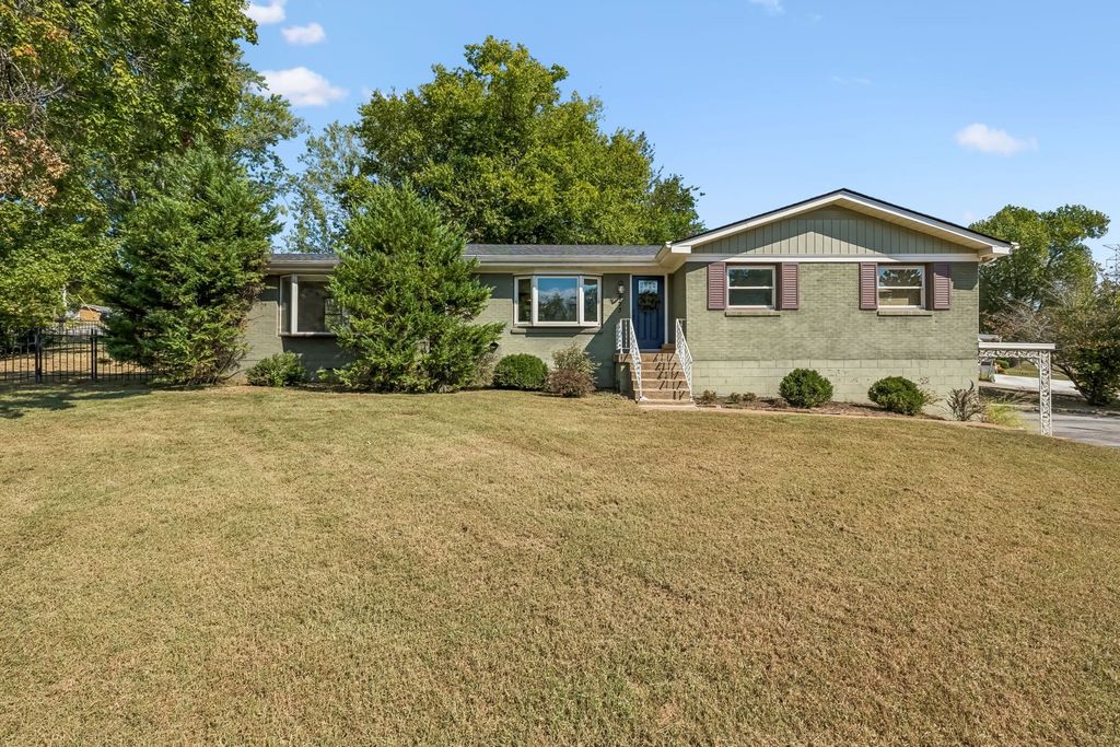 473 Sunliner Dr, Nashville