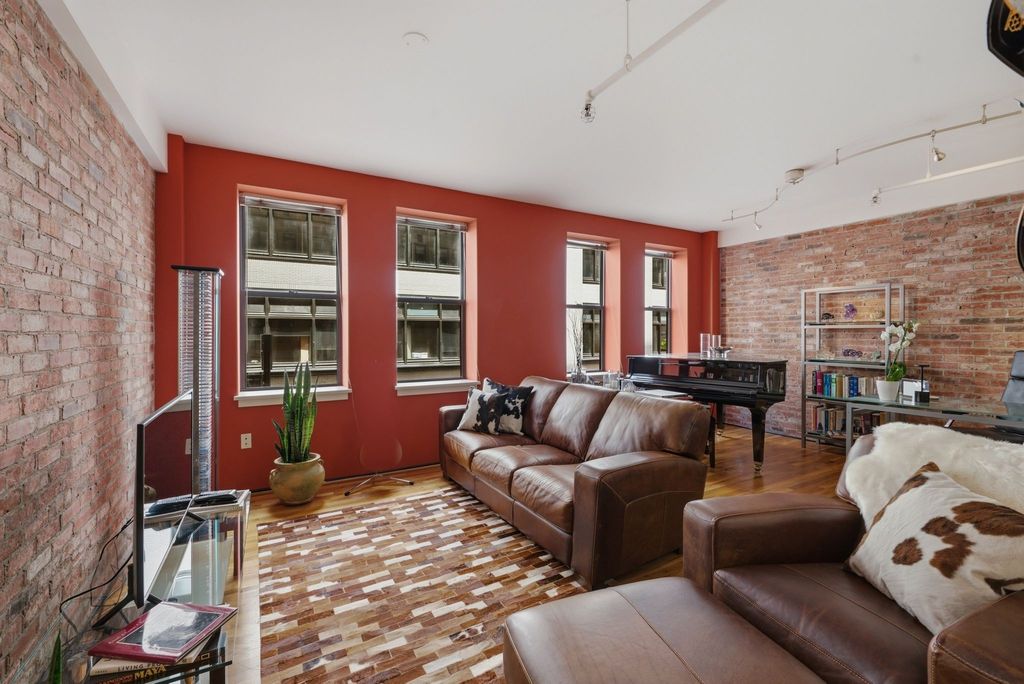 700 Church St 205, Nashville