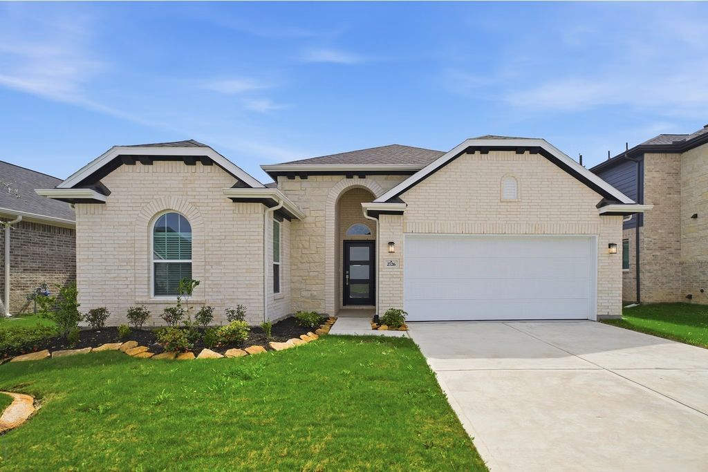 437 Meadow Brook Lane, White House