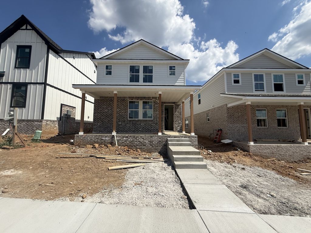 376 Hocking Court, Franklin