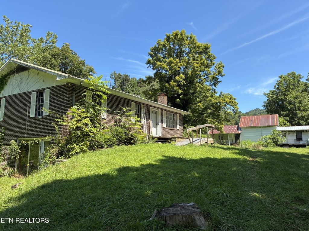 186 Drinnon Lane, Sneedville