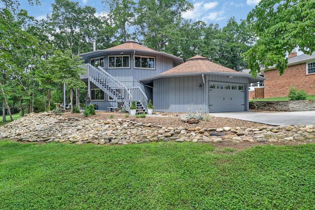 29 Sugarbush Ln, Crossville