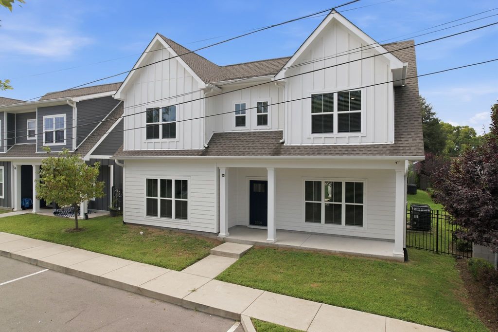 2305 Lacy St, Nashville