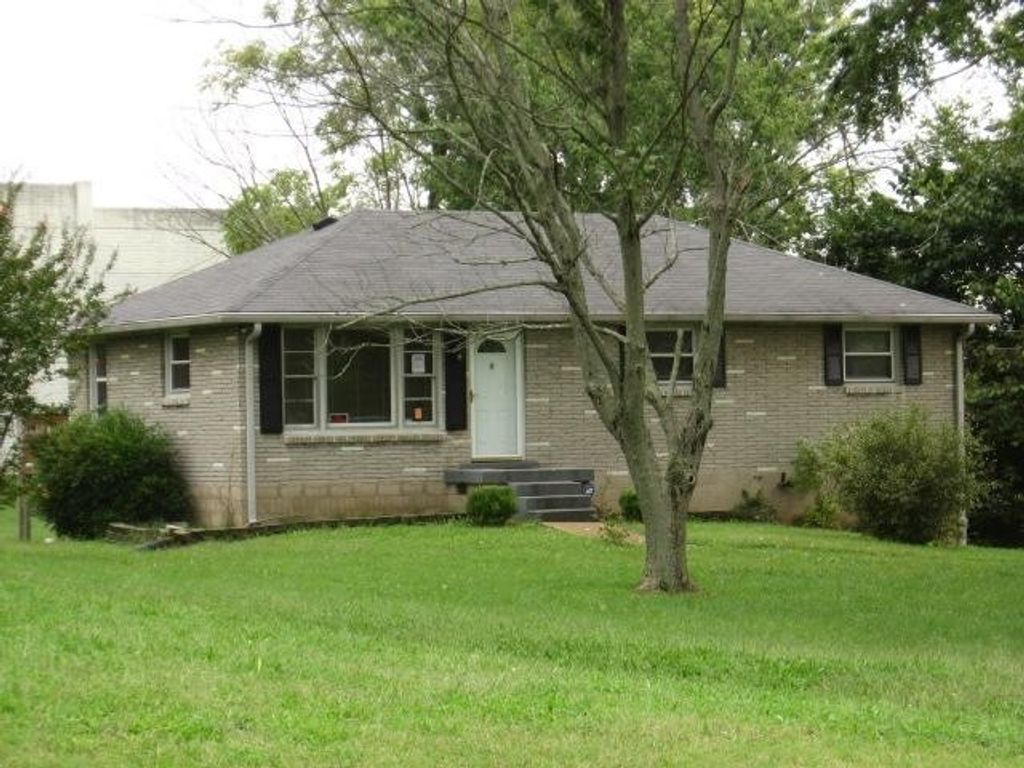 805 Hamblen Dr, Madison