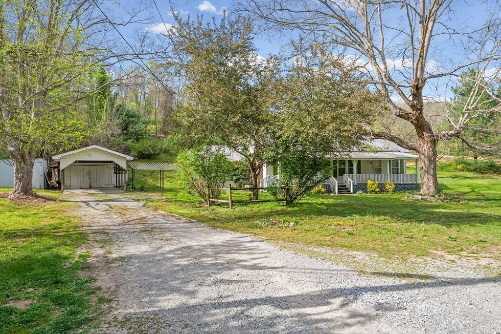 35 Bud Parker Lane, Erin