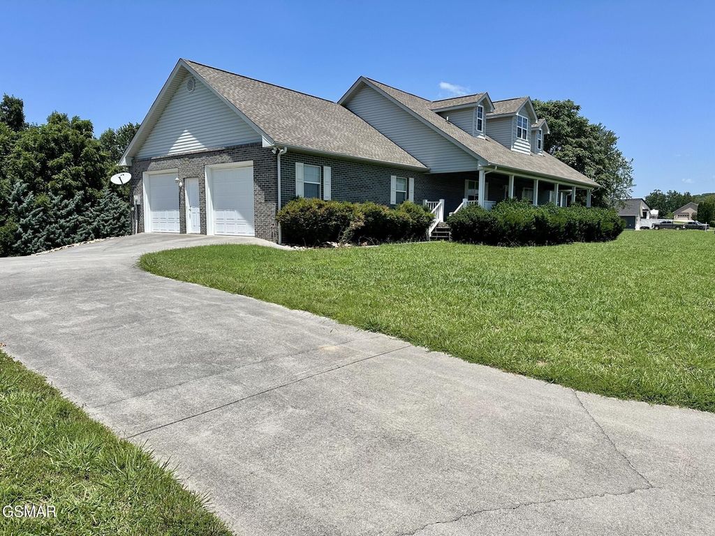 1220 Whaleys Overlook, Kodak