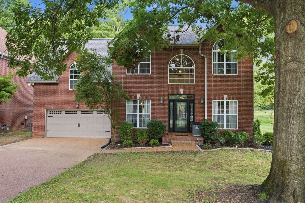 5004 Tulip Grove Ln, Hermitage