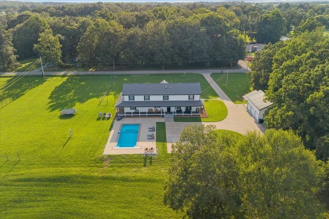 1015 Garners Creek Rd, Dickson