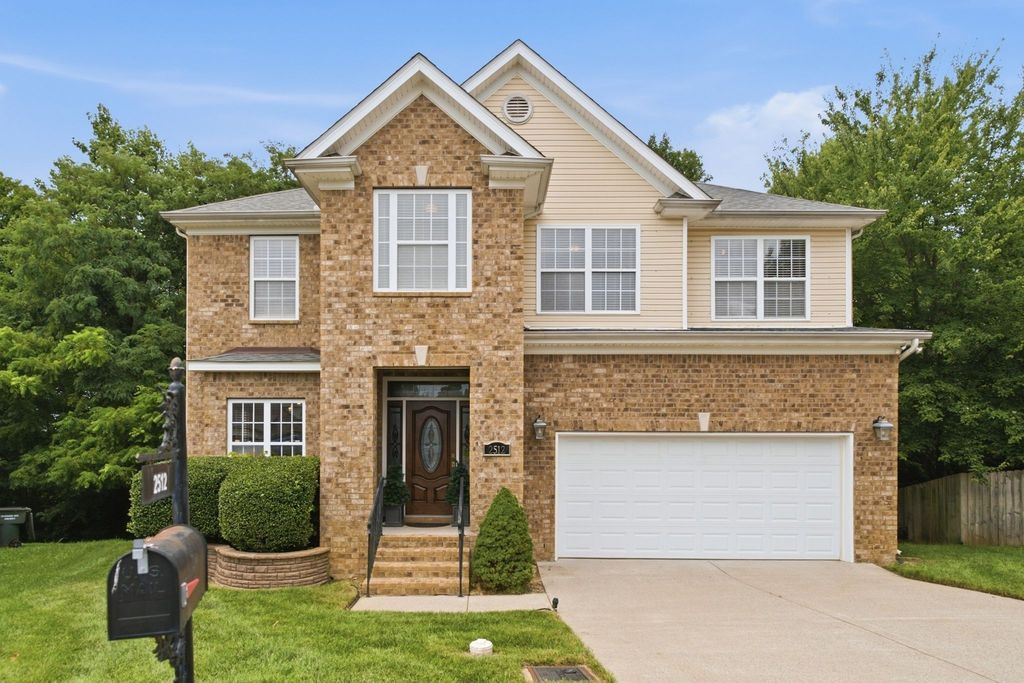 2512 Burnt Pine Ct, Antioch