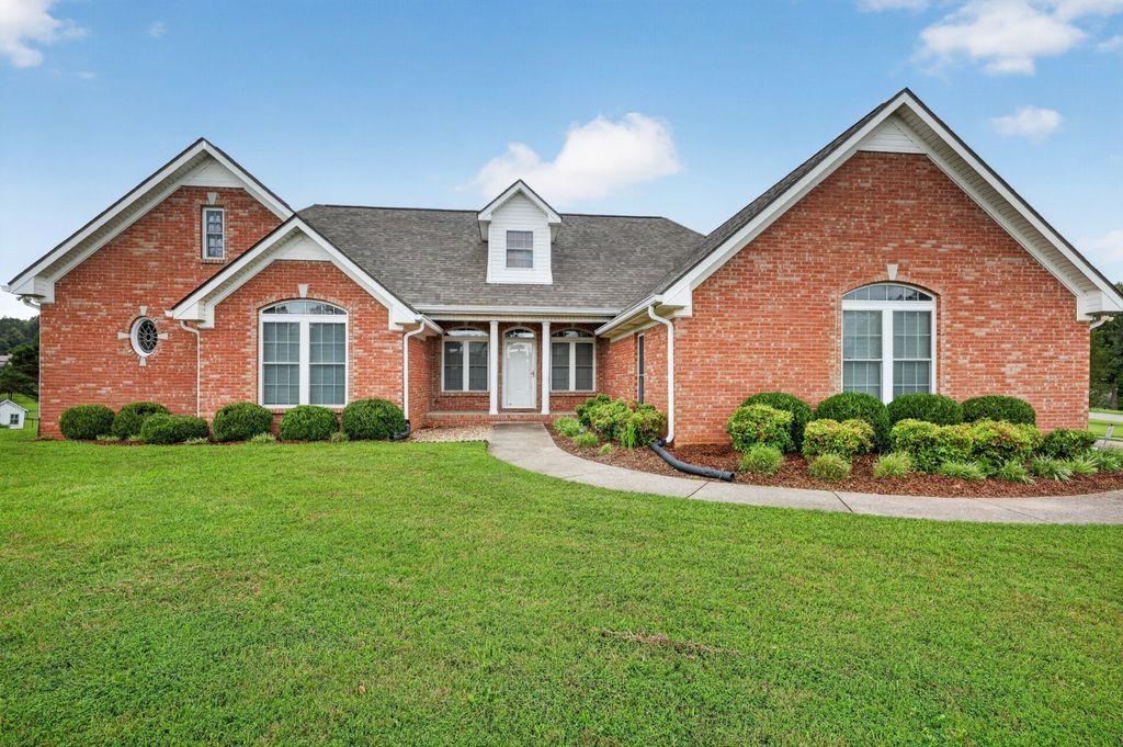 3000 Surrey Ridge Rd, Clarksville