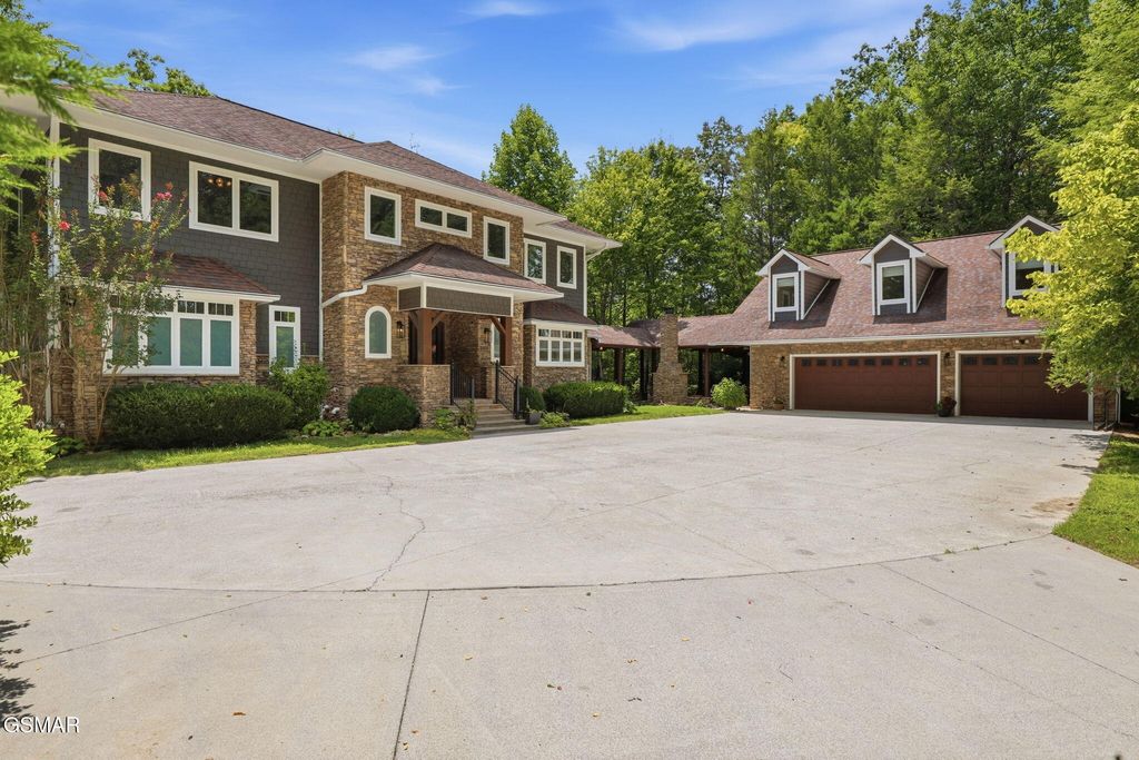 454 Pa Proffitt Road, Gatlinburg
