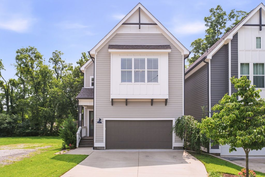 1313b Lischey Ave, Nashville