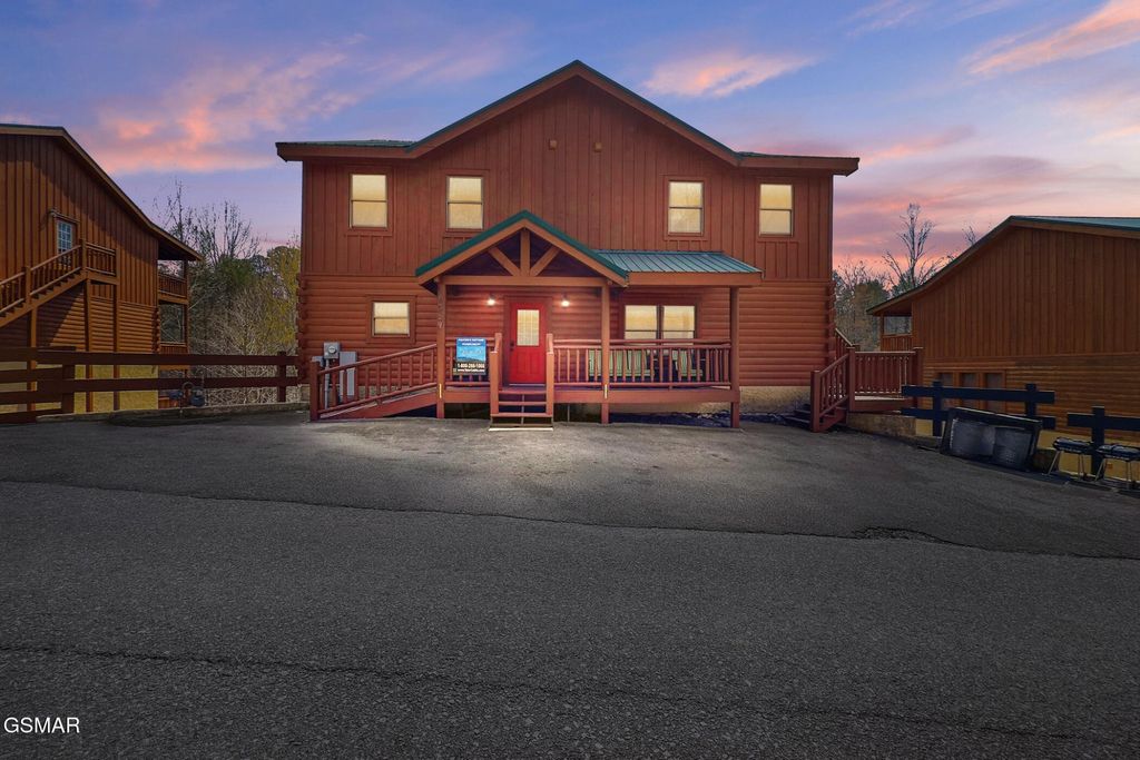 4359 Forest Ridge Way, Pigeon Forge