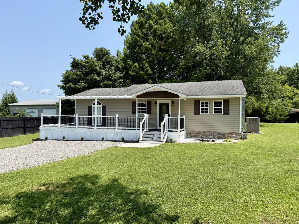 1170 Merry Oaks Rd, McMinnville