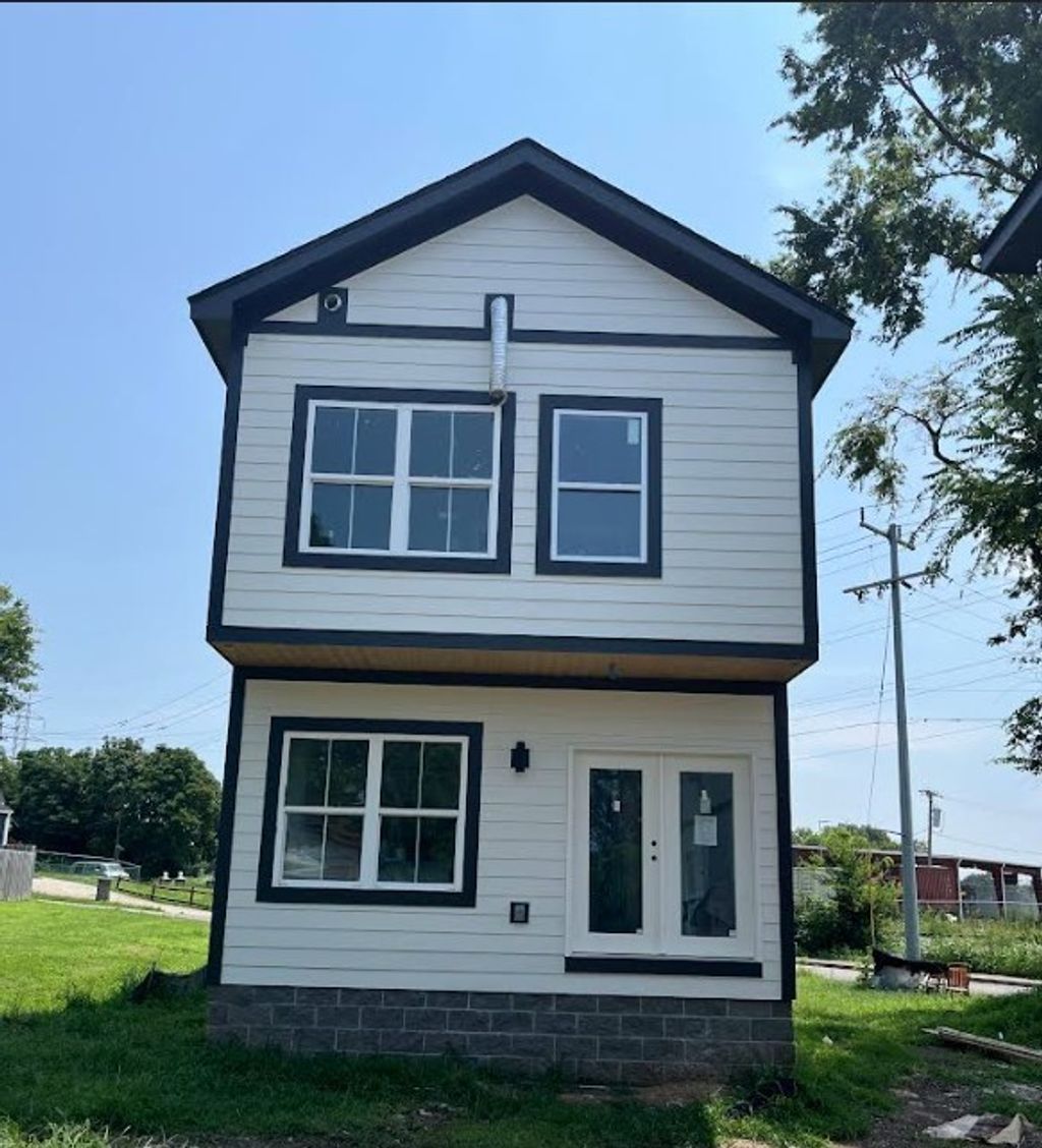 3 Decatur St B, Nashville