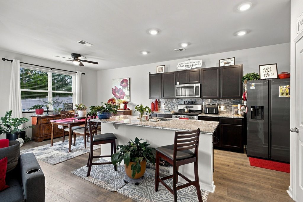 7623 Gunners Landing Dr, Antioch