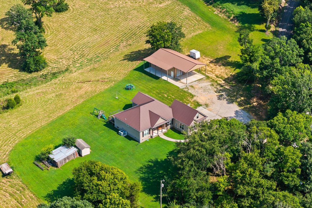 8551 Crawley Hill Rd, Mount Pleasant