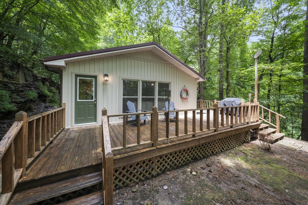 250 Owl Trce, Smithville