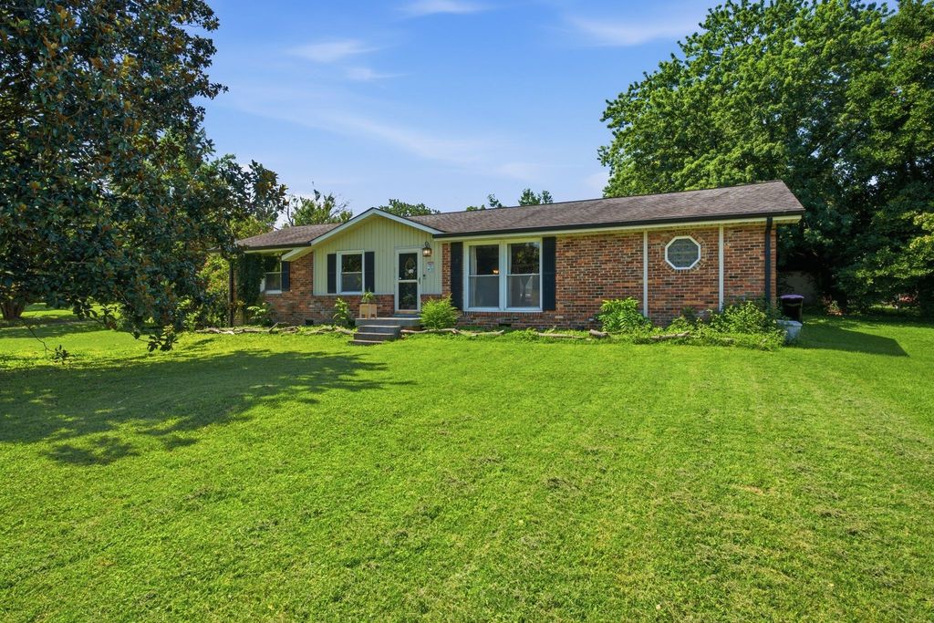 7563 Bethel Rd, Goodlettsville