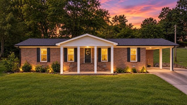 132 Hillwood Dr, Carthage