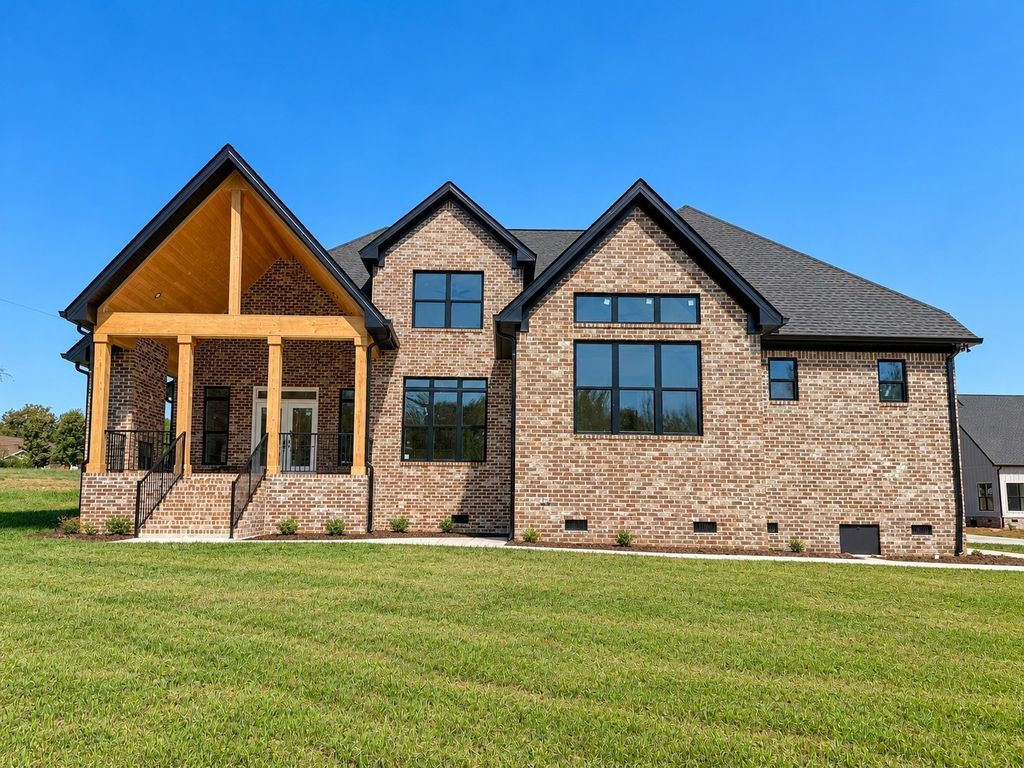 3271 Sulphur Springs Rd, Murfreesboro
