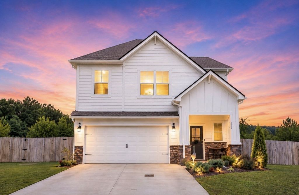 641 Emerson Ln, Westmoreland