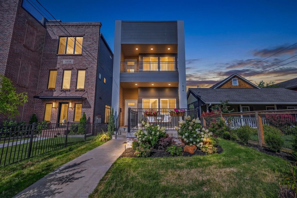 1614 7th Ave N, Nashville