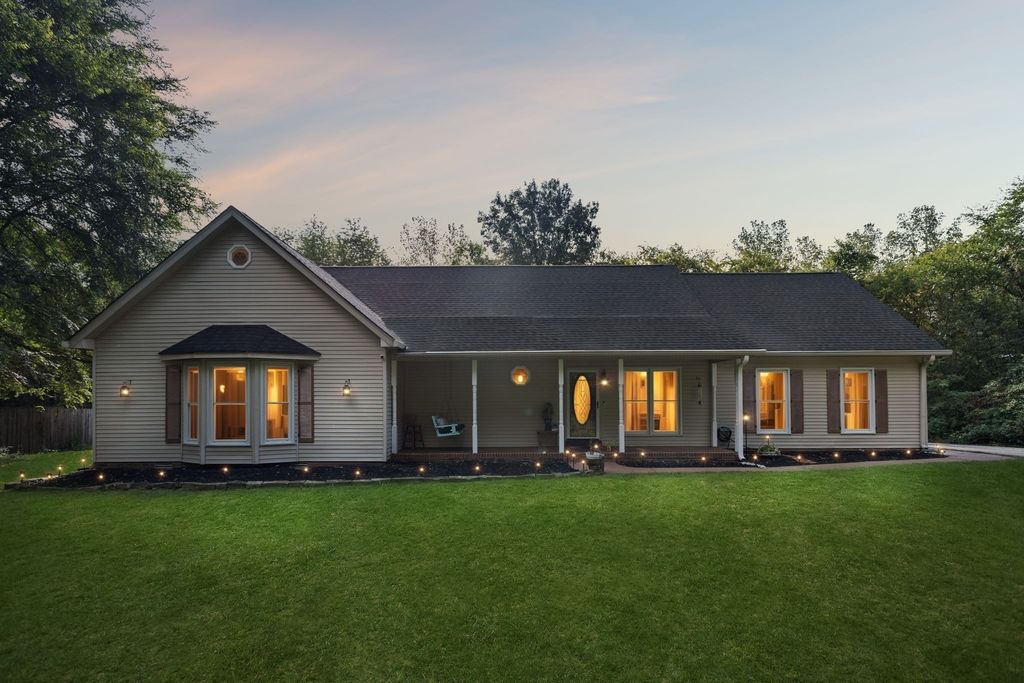 8988 Big Oak Dr, Murfreesboro