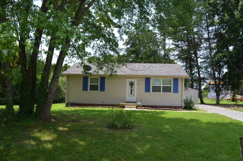 100 Bellamy Ct, Clarksville