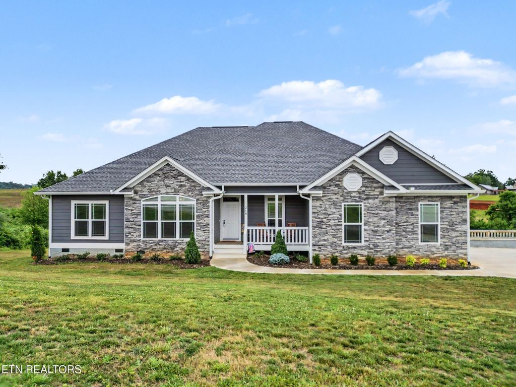 218 Eagle View Drive, Dandridge