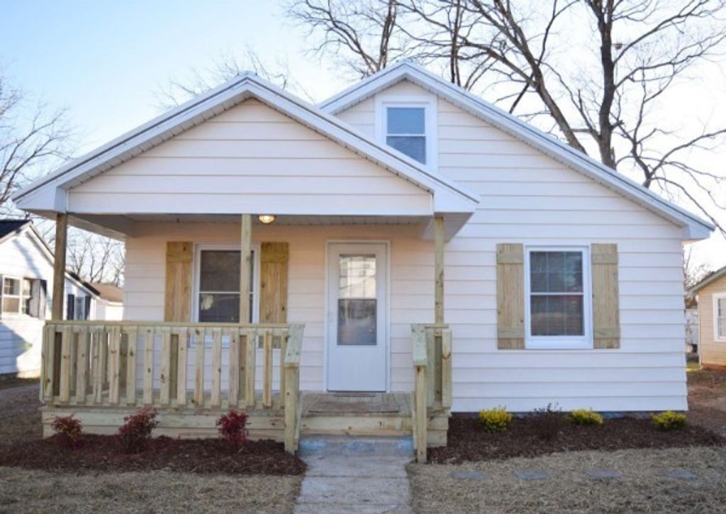 413 5th St, Lawrenceburg