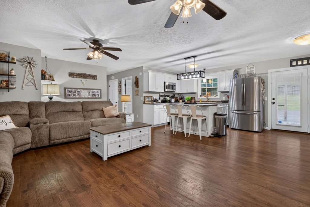 357 Old Qualls Rd, Cookeville