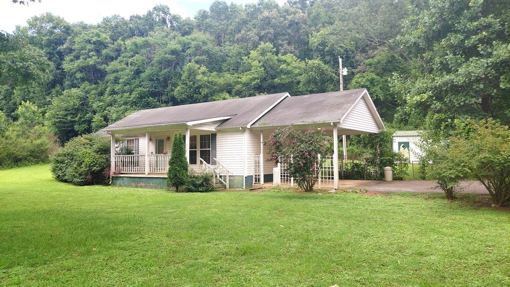 239 Longbranch Rd, Hohenwald