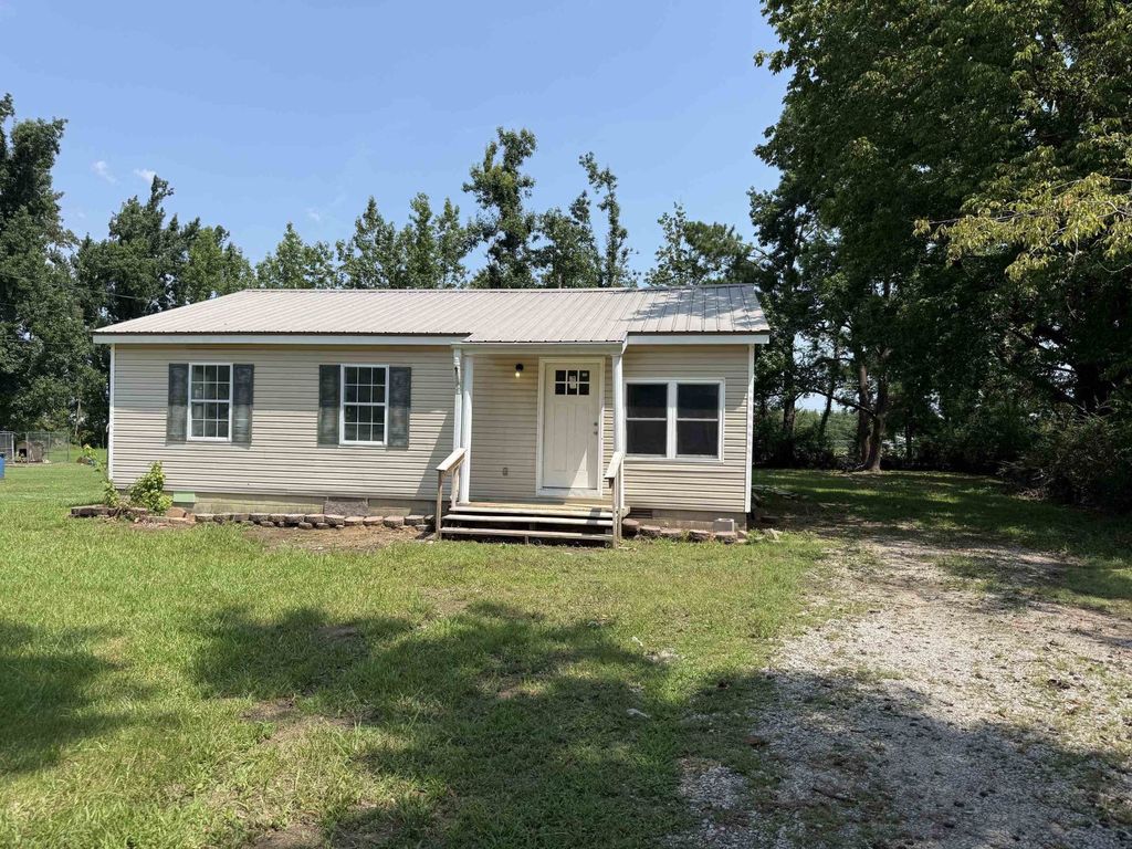 270 Maddox Loop, Savannah