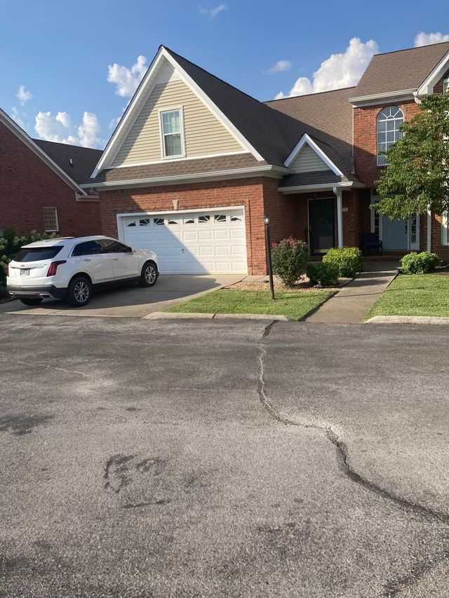 333 Calumet Trce, Murfreesboro