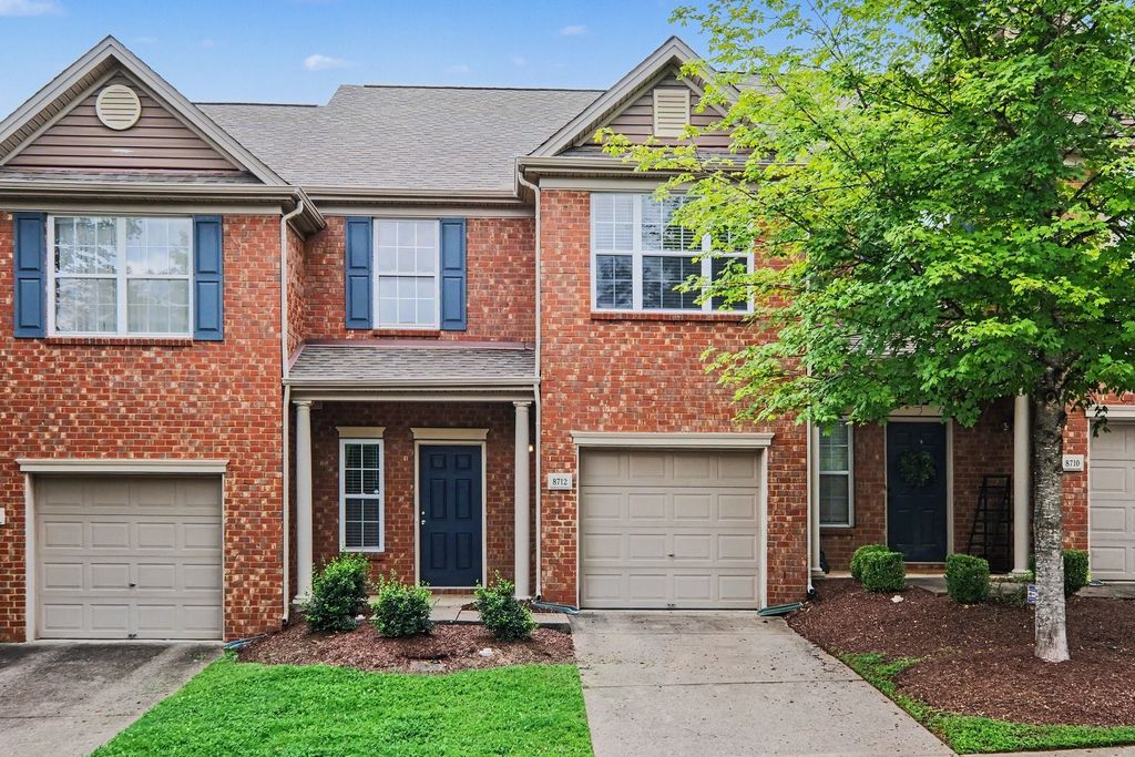 8712 Ambonnay Dr, Brentwood