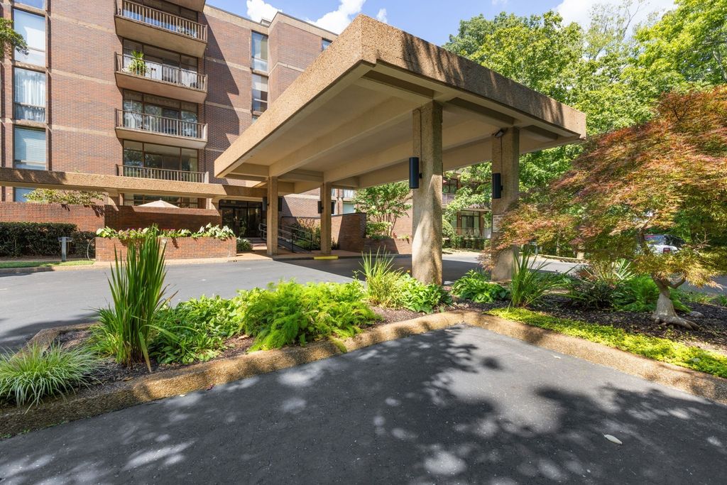135 Harpeth Trace Smt, Nashville
