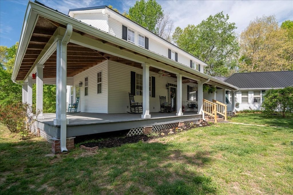 226 Nash Rd, Summertown