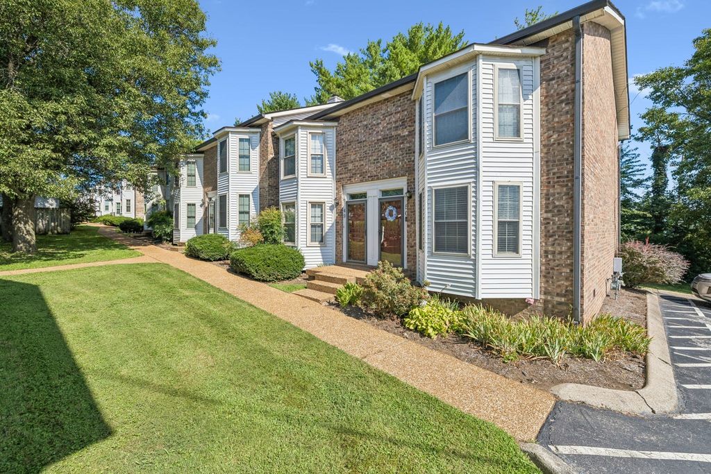 250 Sanders Ferry Rd 50, Hendersonville