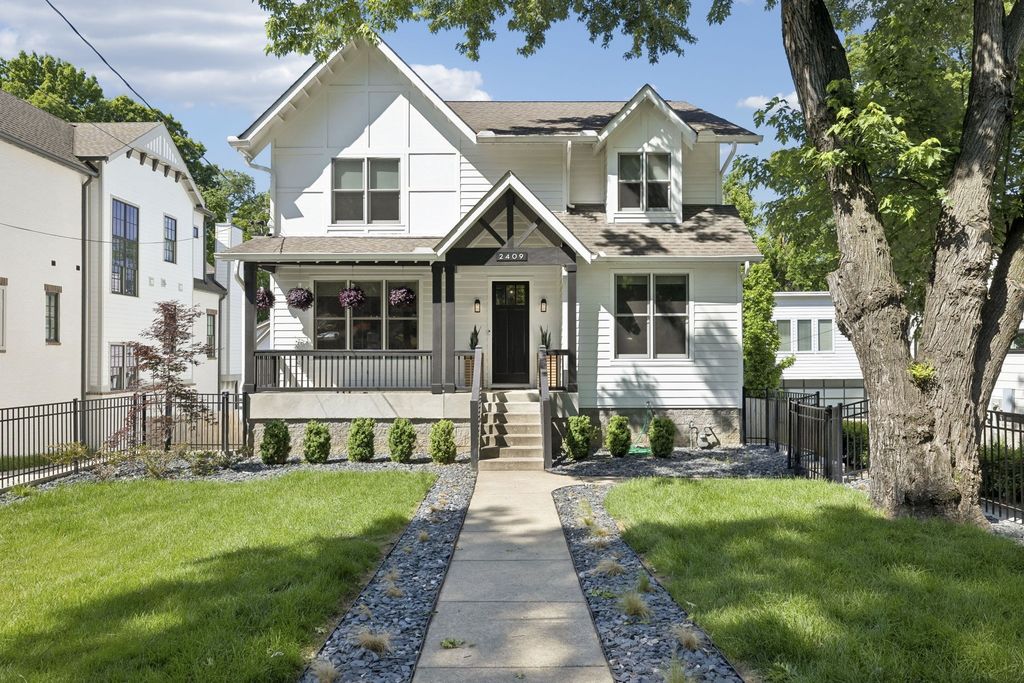 2409 Vaulx Ln, Nashville