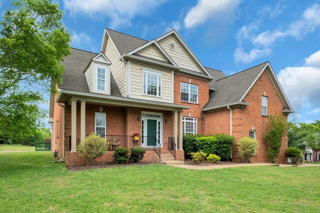 613 Regent Park Dr, Mount Juliet