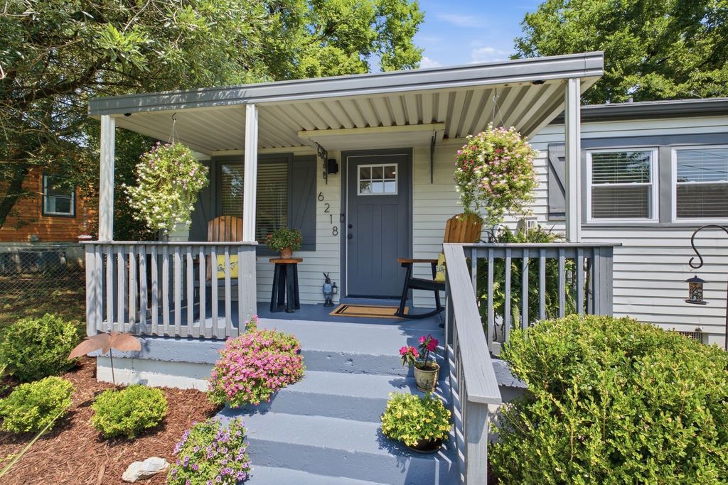 6218 Laredo Ave, Nashville