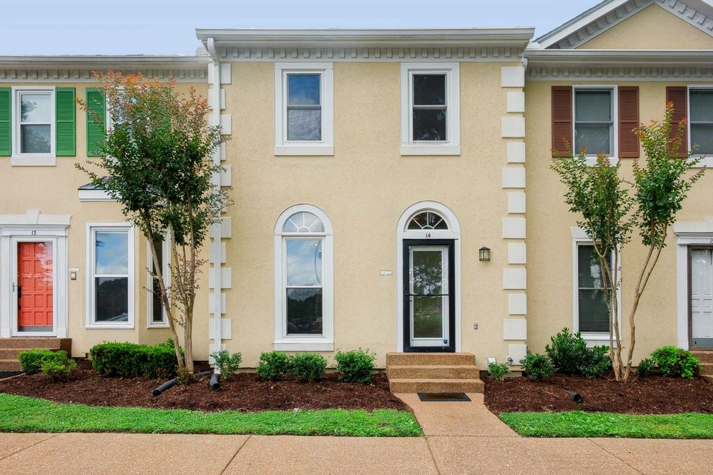 609 Boyd Mill Ave 14, Franklin