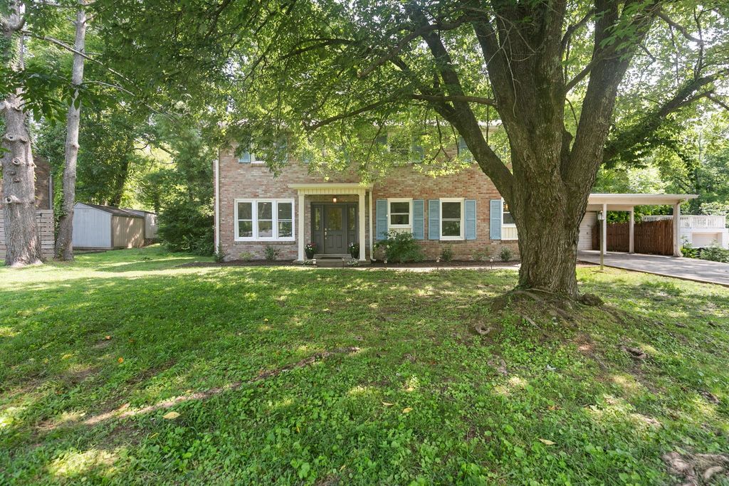 4828 Briarwood Dr, Nashville