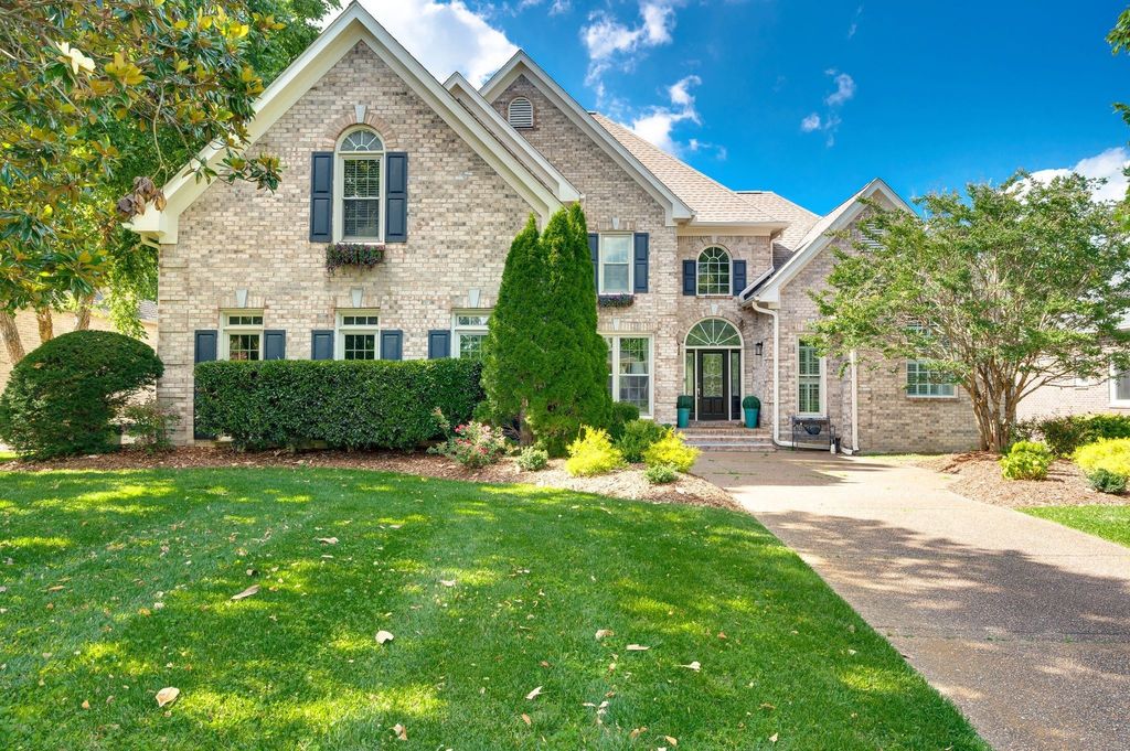 240 Temple Crest Trl, Franklin