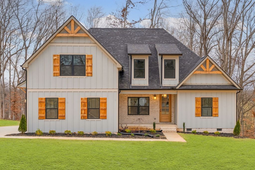 1800 Gholson Rd, Clarksville